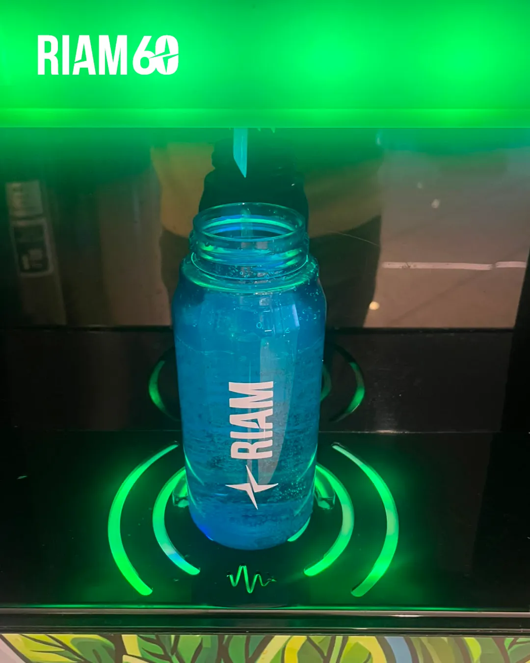 Più acqua, meno plastica!  